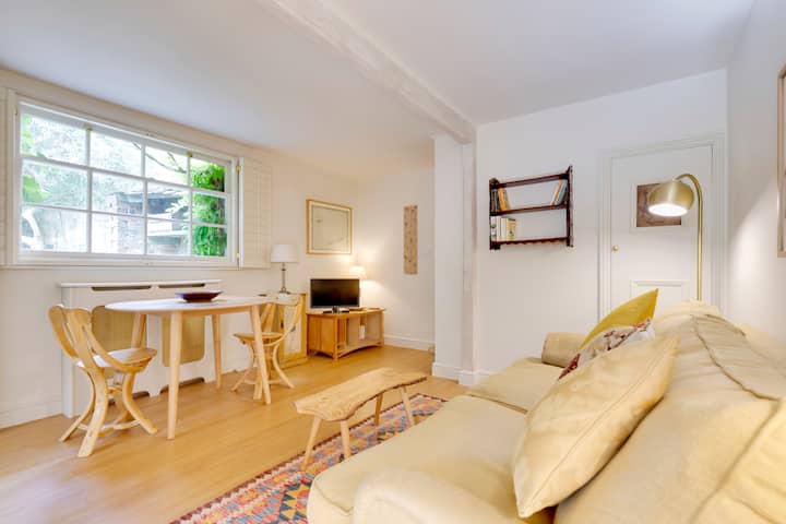 Charming Cottage In City Centre With Free Parking - Cambrige (UK)
