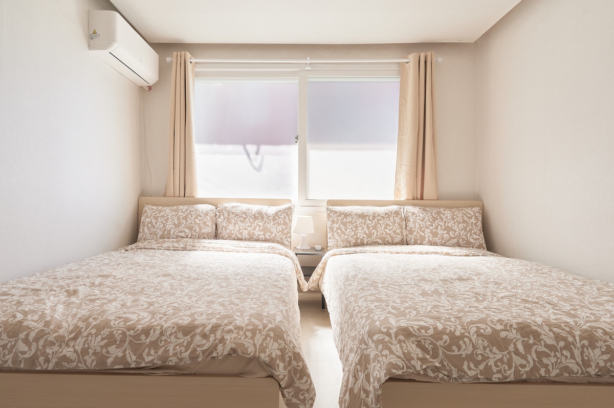 غرفة النوم 1