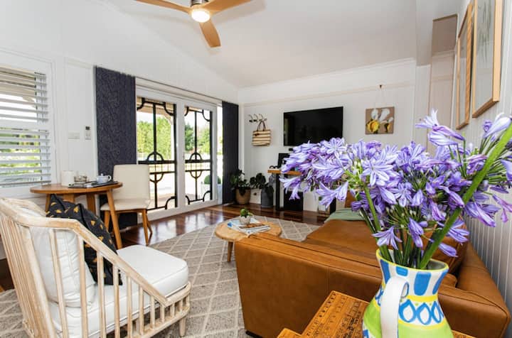 Keswick Cottage Luxury Country Escape - カウラ