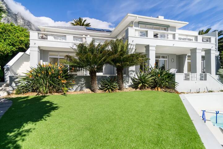 Msangasanga – Superb family Villa in Camps Bay gallery image 5