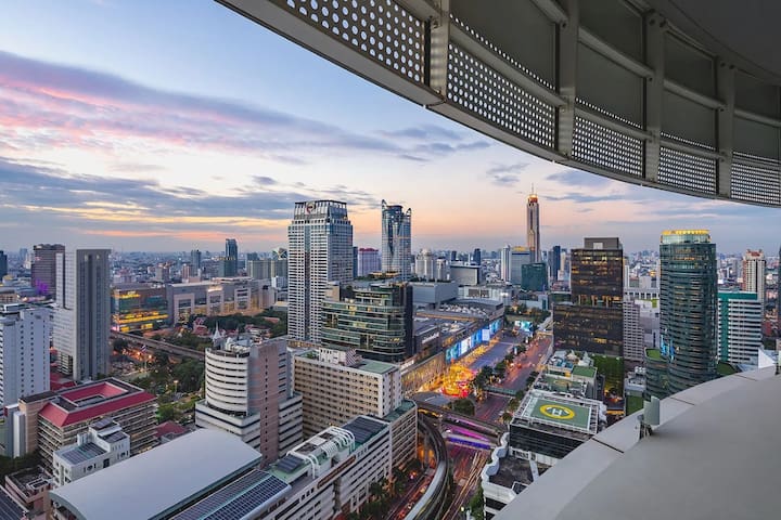 Waldorf Astoria Residences Ultra Luxury Large