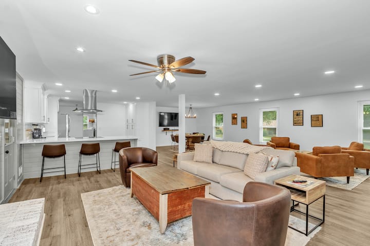 Central 4br Ranch W/ King Bed  Gr8 For Fam & Biz - Augusta, GA