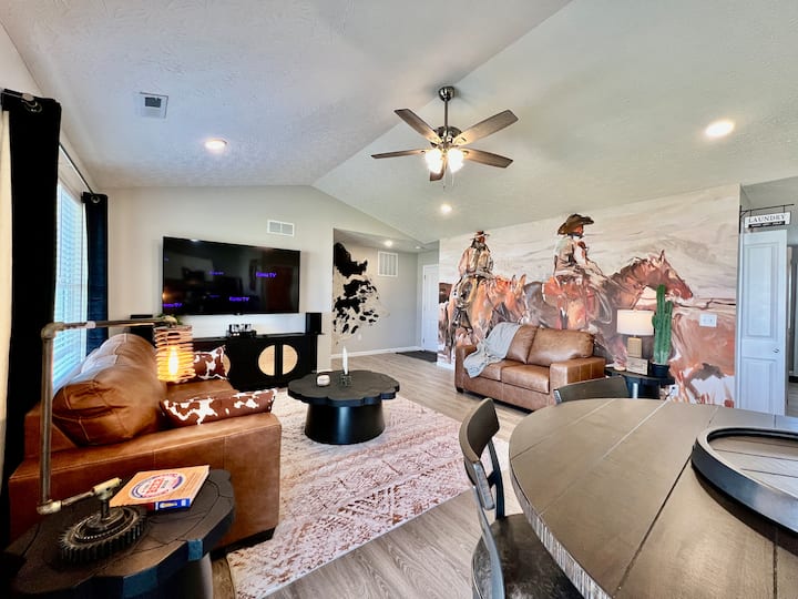 Modern Western Haven 4bed New Construction Trenton - Hamilton, OH