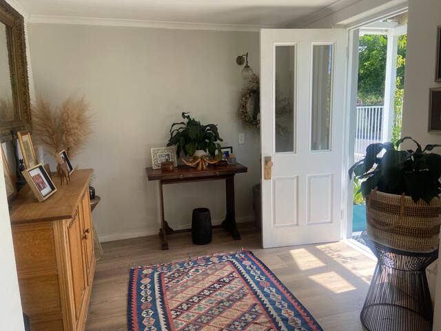 Family home with mountain views gallery image 5