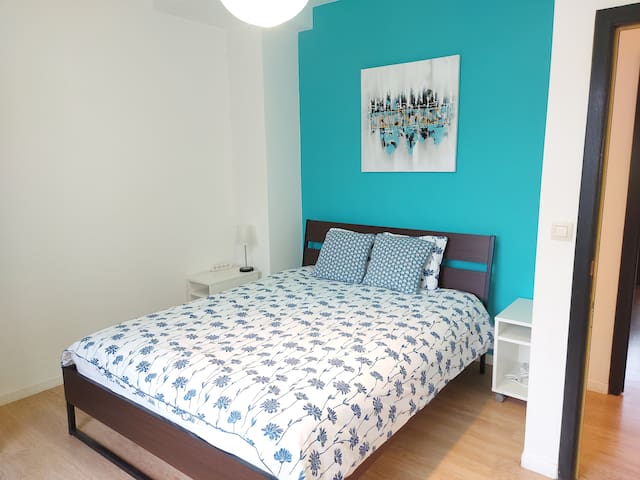 Super 2 chambres avec terrasse gallery image 4