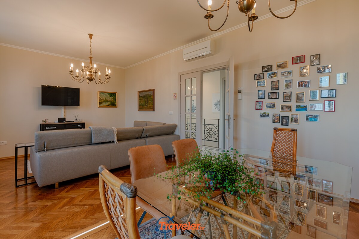 Vila Okra · Villa with pool,view. near beach