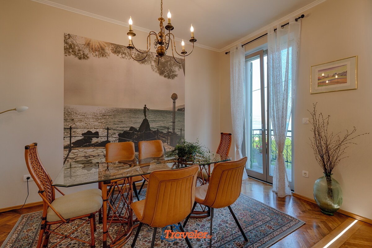 Vila Okra · Villa with pool,view. near beach