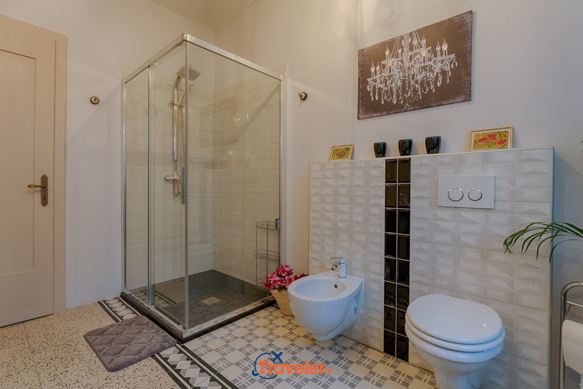 Vila Okra · Villa with pool,view. near beach