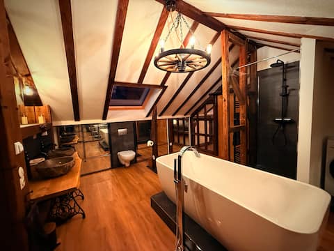 Holzmichel 1948 - rustic, fascinating, quaint.