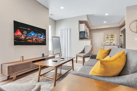 Top performing Airbnb: Spacious 3BR Near Benz Stadium in Ashview Heights