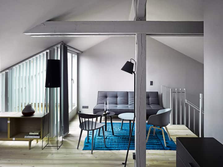 Nordwind Apartment 4, Schöne Ruhige Wohnung - Berna