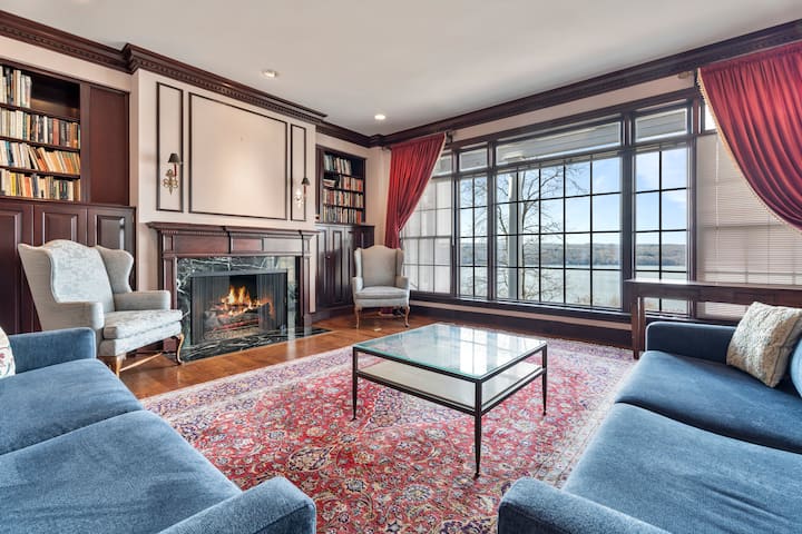 Sunrise Room - Two Queen Beds And Private Bath - Lansing, NY