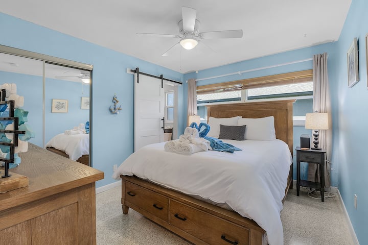 חדר שינה לאורחים - חדר רחצה צמוד עם מקלחת