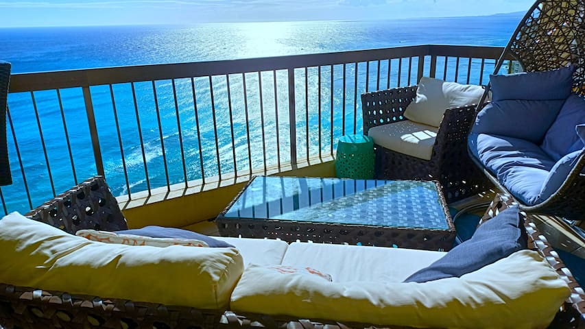 #1 Penthouse Oceanfront Waikiki