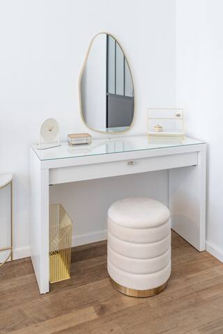 Serenity bubble next to the Grand Place gallery image 5