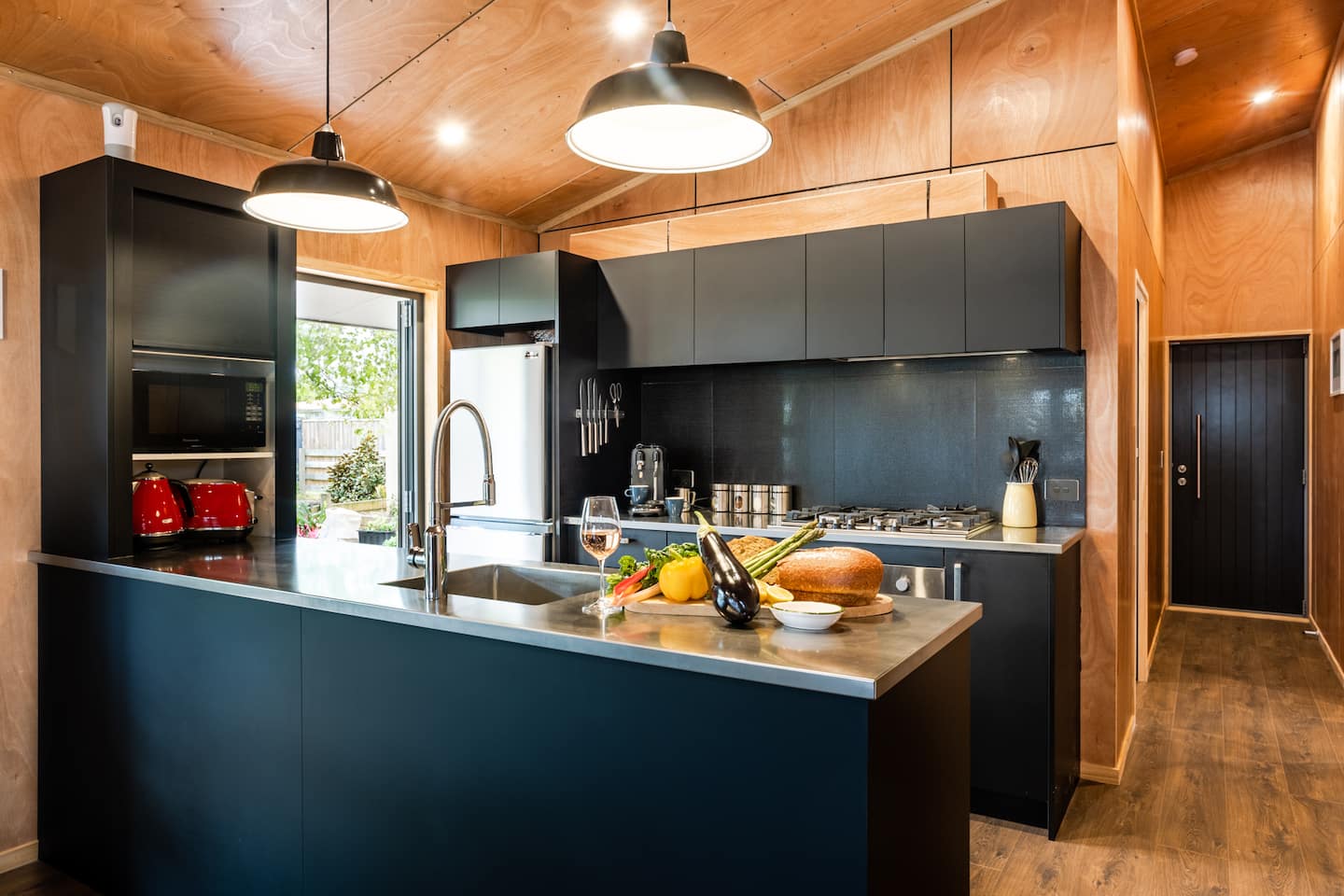 Regent Escape - Martinborough 5