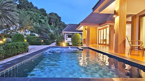 Pool Villa for 4 People - Phi Phi island