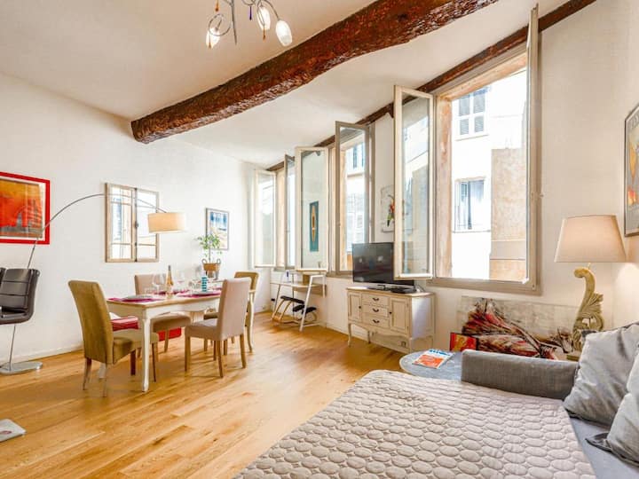 Magnifique Appartement  
 Au Cœur Du Vieux Nice - Plage de la Réserve - Nice