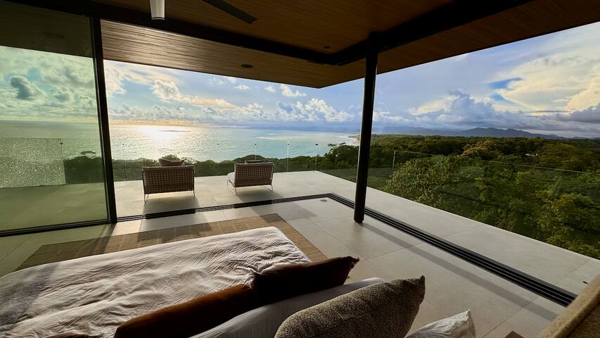 Winner 2025 Archello Global Award Best Rural Home