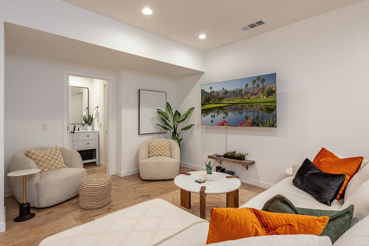 Mountain Side Condo With Majestic Views - Indian Wells, CA