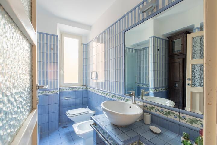 iFlat | Trevi’s Paradise gallery image 3