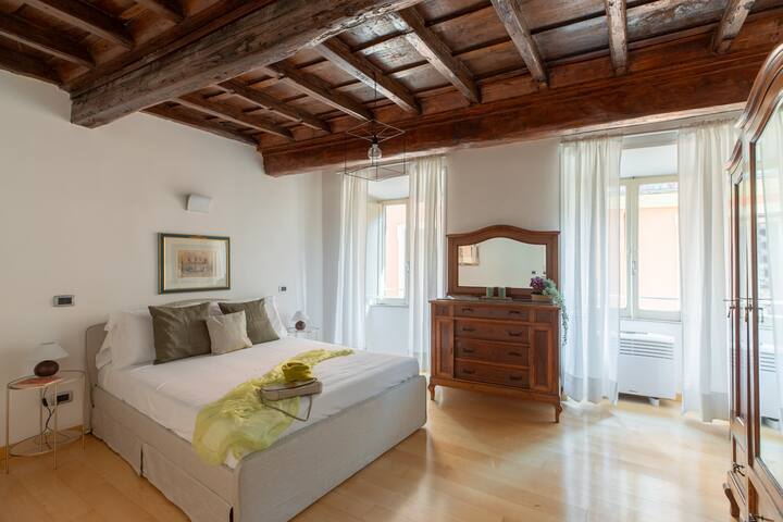 iFlat | Trevi’s Paradise gallery image 5