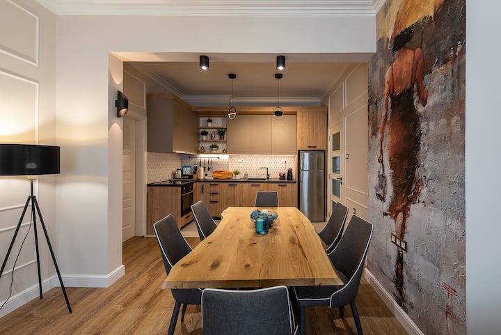 6 Bdr - 2 Apartments At 1 Place - Sofía