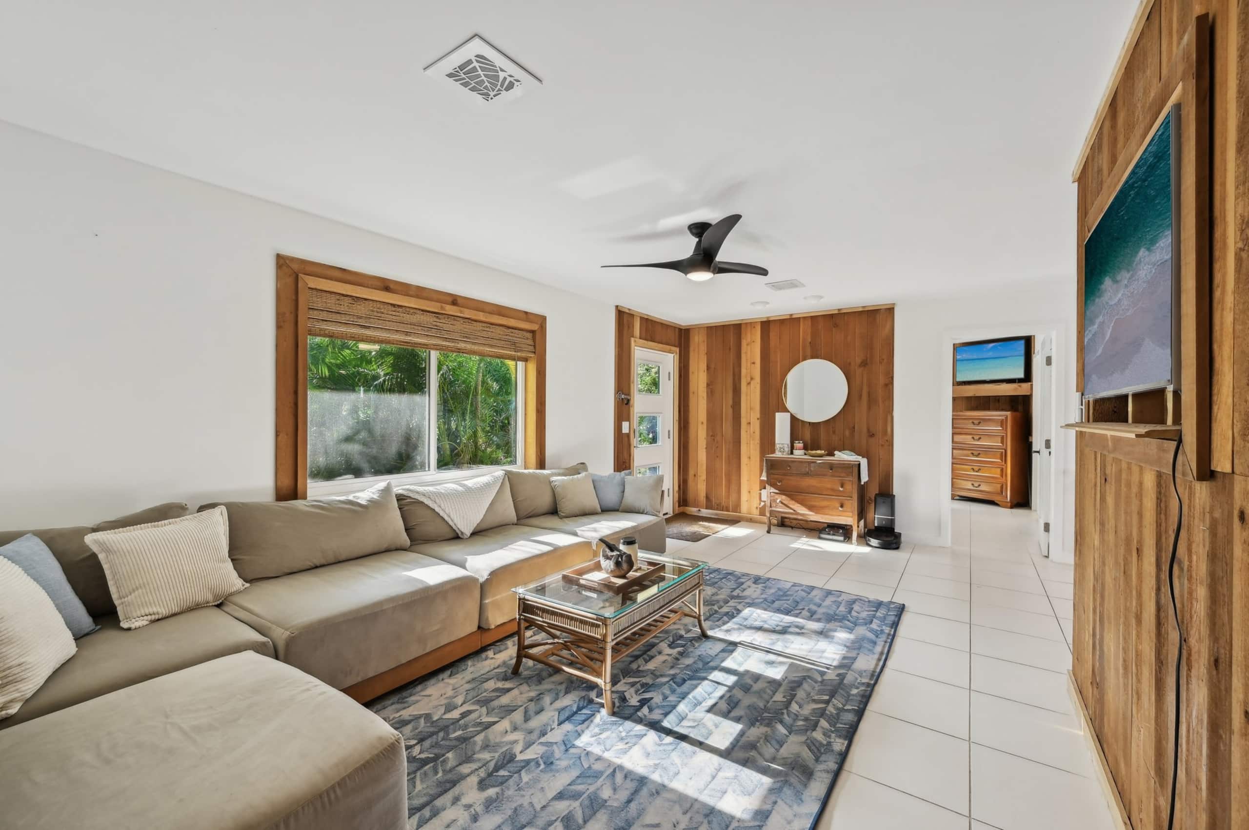 Stillwater Suite | Pool • Lakefront • 6min to Gulf - Photo 7