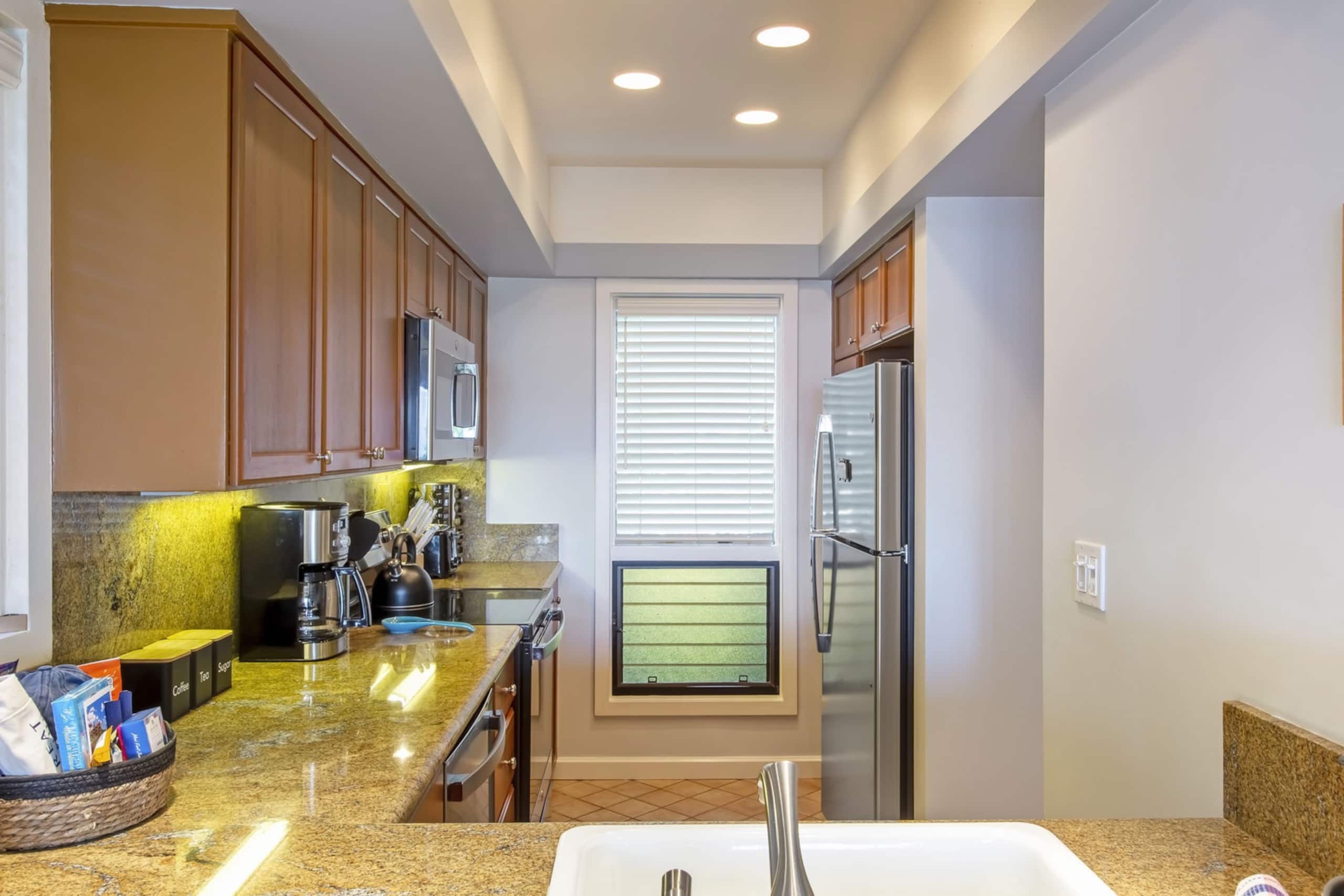 Condo in Lahaina · ★5.0 · 1 bedroom · 2 beds · 2.5 baths - Image 22