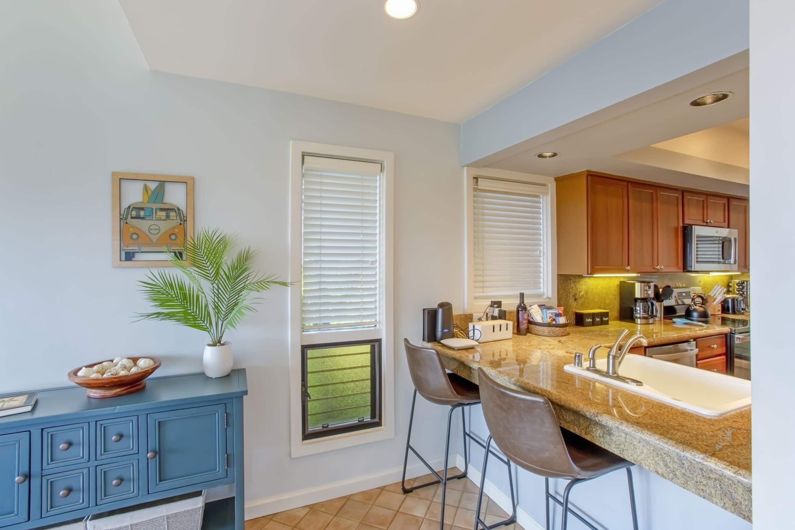 Condo in Lahaina · ★5.0 · 1 bedroom · 2 beds · 2.5 baths - Image 11
