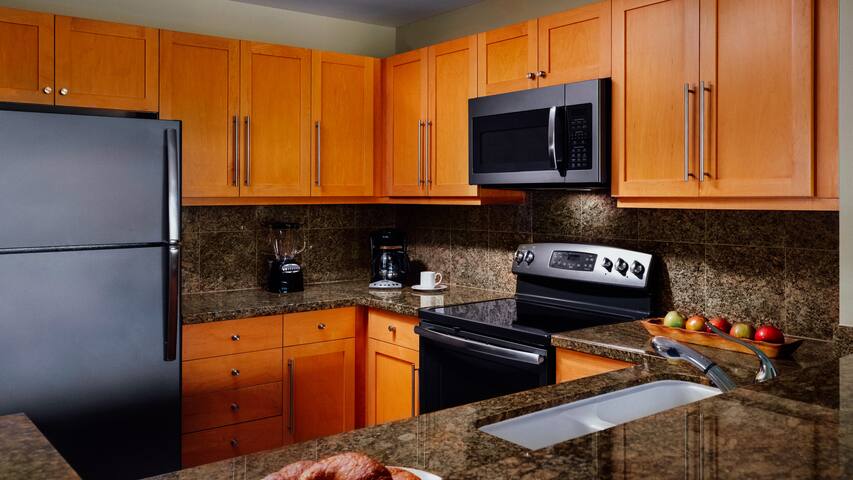 Maui Luxury Ocean View 2BR Villa (Private Listing) gallery image 4