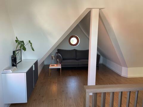 Erfolgreiche Airbnb-Immobilie: Modernes 2 Zimmer Apartment in Stuttgart