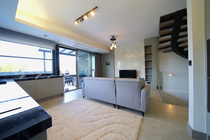 Luxury Villa In Urla – Private Pool & Smart Home - Urla