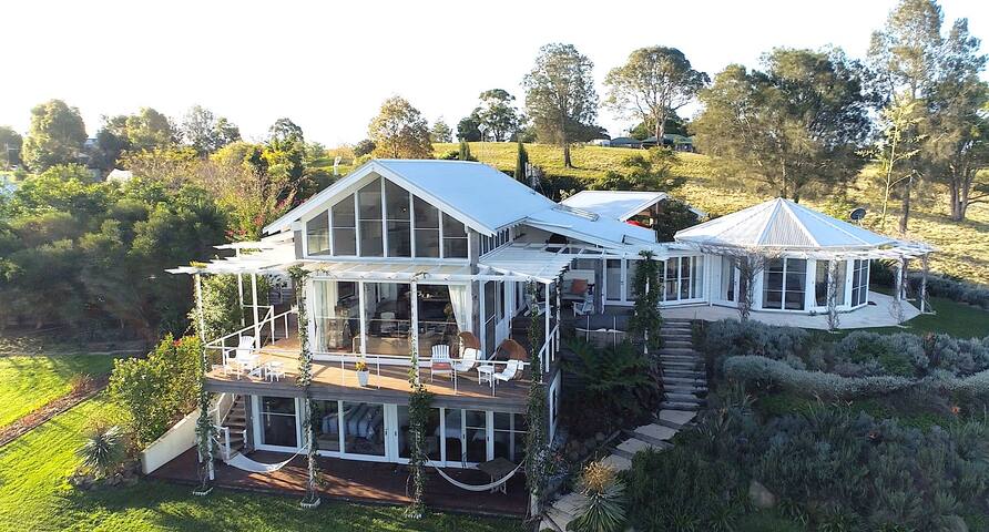 Whole Lakefront Farm+Tents The Moorings Lakehouse gallery image 5