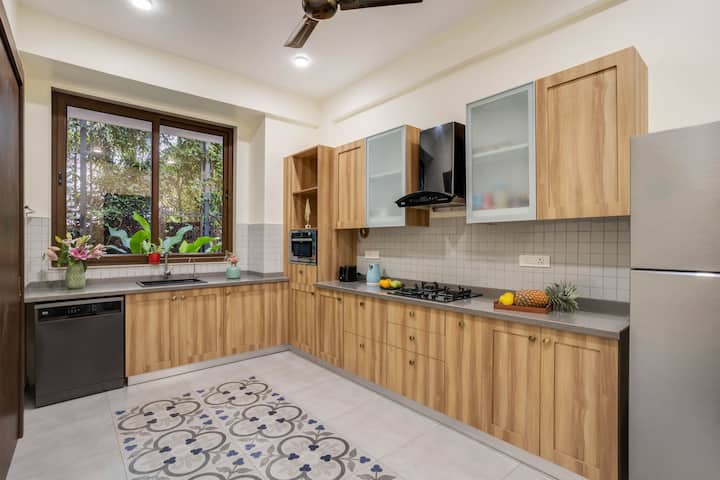 Full kitchen image 3