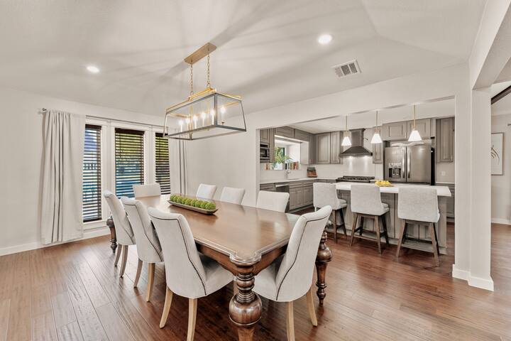 Preston Hollow Modern Rustic Home gallery image 2