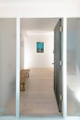 Mid-Century Modern Malibu 1960 gallery image 5