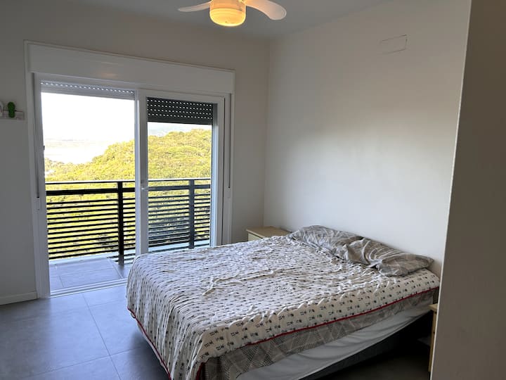 ห้องพัก 2 ห้องพร้อมเตียงคู่และวิวพาโนรามาที่สวยงาม