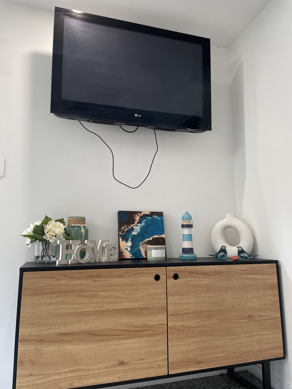 Popular Airbnb listing: Pandanus Palms on the Point in Greater Brisbane