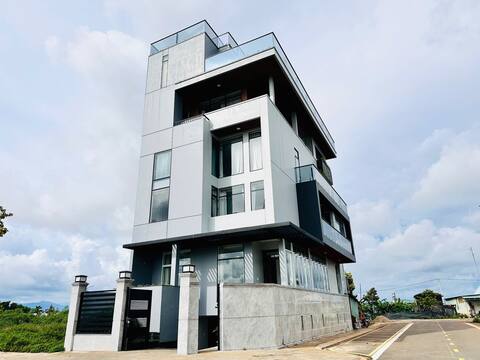 Stylish Modern Villa in Pleiku