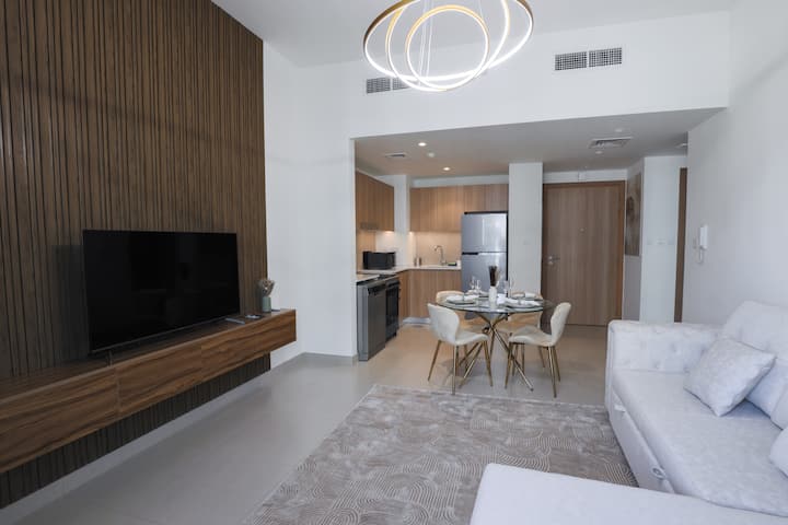 Elegant 1 Br At Maryam Island - Sharjah