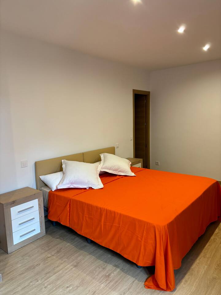 საძინებელი 1