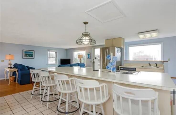 Ocean view cottage in Green Hill 3Br 2Ba gallery image 4