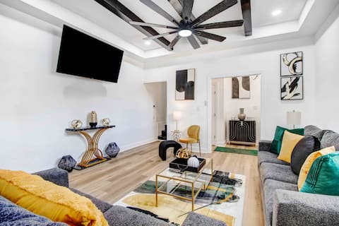 The EleMEnt. Game Room and Dream Kitchen