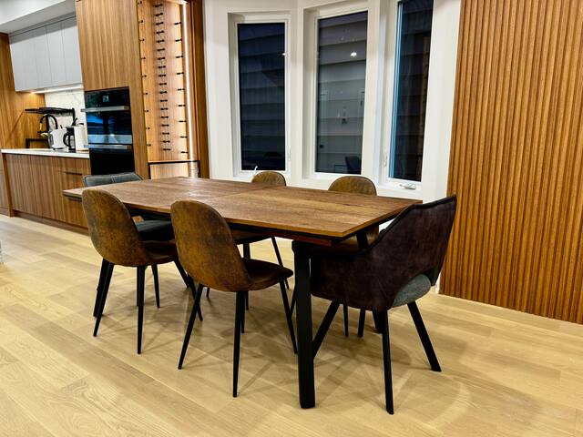 The Roxton, Modern Luxury in West Toronto gallery image 5