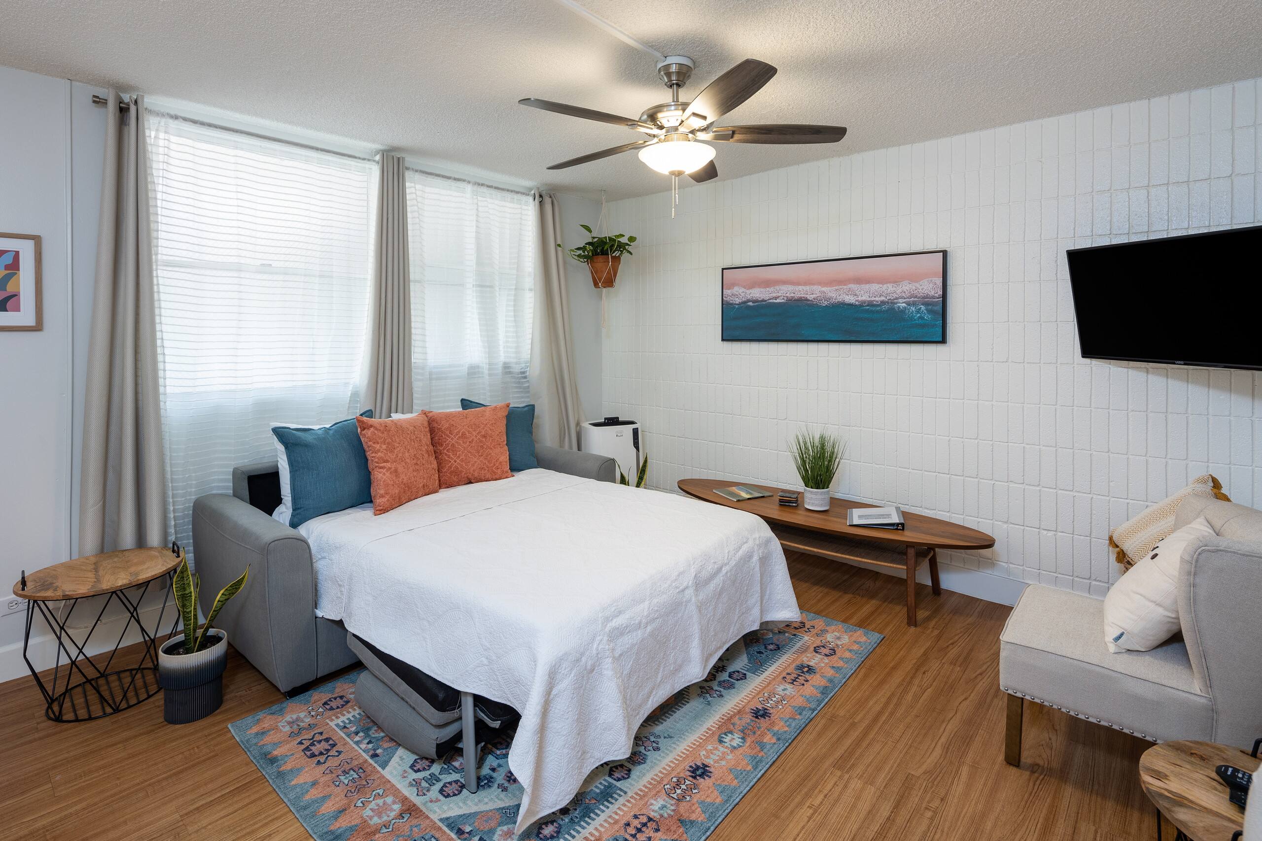 Condo in Honolulu · ★4.71 · 1 bedroom · 1 private bath - Image 10