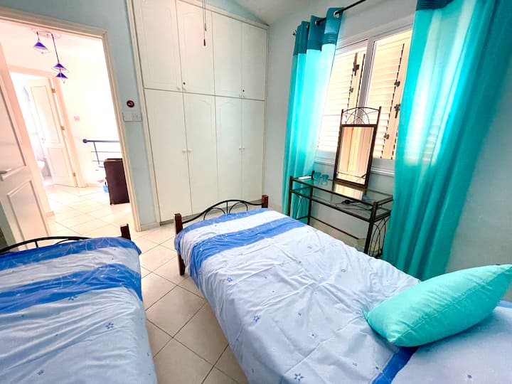 საძინებელი 1