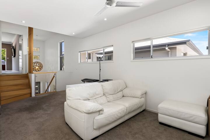 Perfect home for Entertaining this Christmas gallery image 3