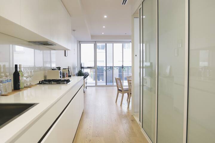 Absolute Collins Family 2 Bedrooms 2 Bathrooms gallery image 5