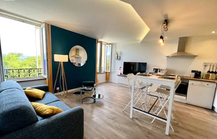 Appartement Style Scandinave - ibis Aubenas